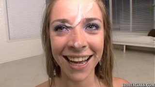 Sexy Sierra Sanders Is Eager To Get A Giant Facial