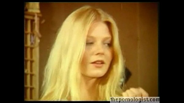 Hot lesbian threesome with Anne Magle in retro porn movie